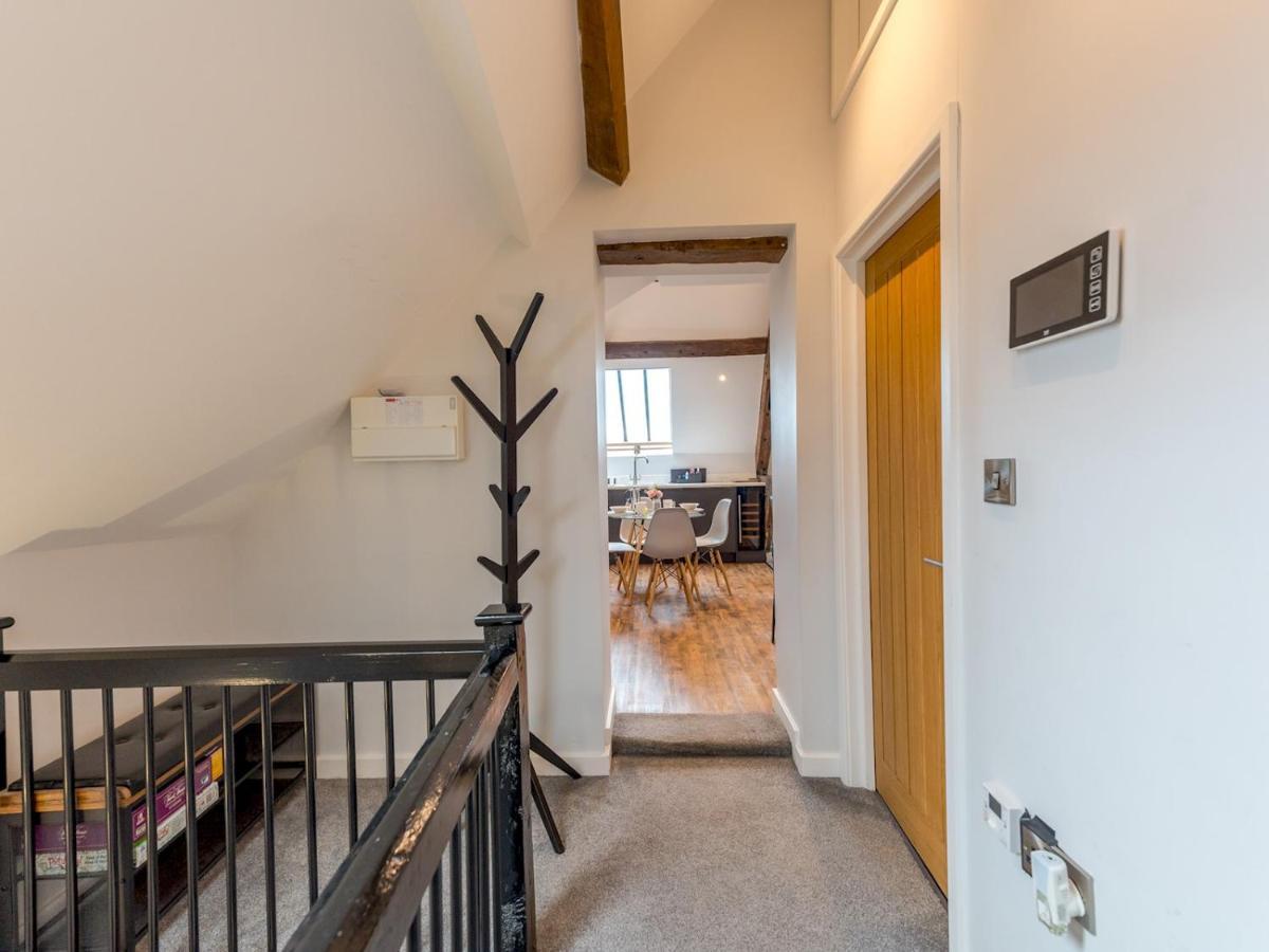 Pass The Keys 5C Charming Town Centre Apartment With Roof Top Views Shrewsbury Exterior foto